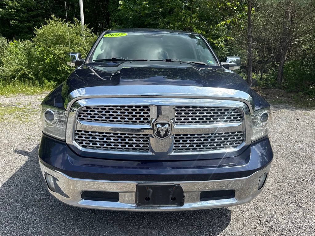 Used 2017 RAM 1500 Laramie AWD/4WD image 2