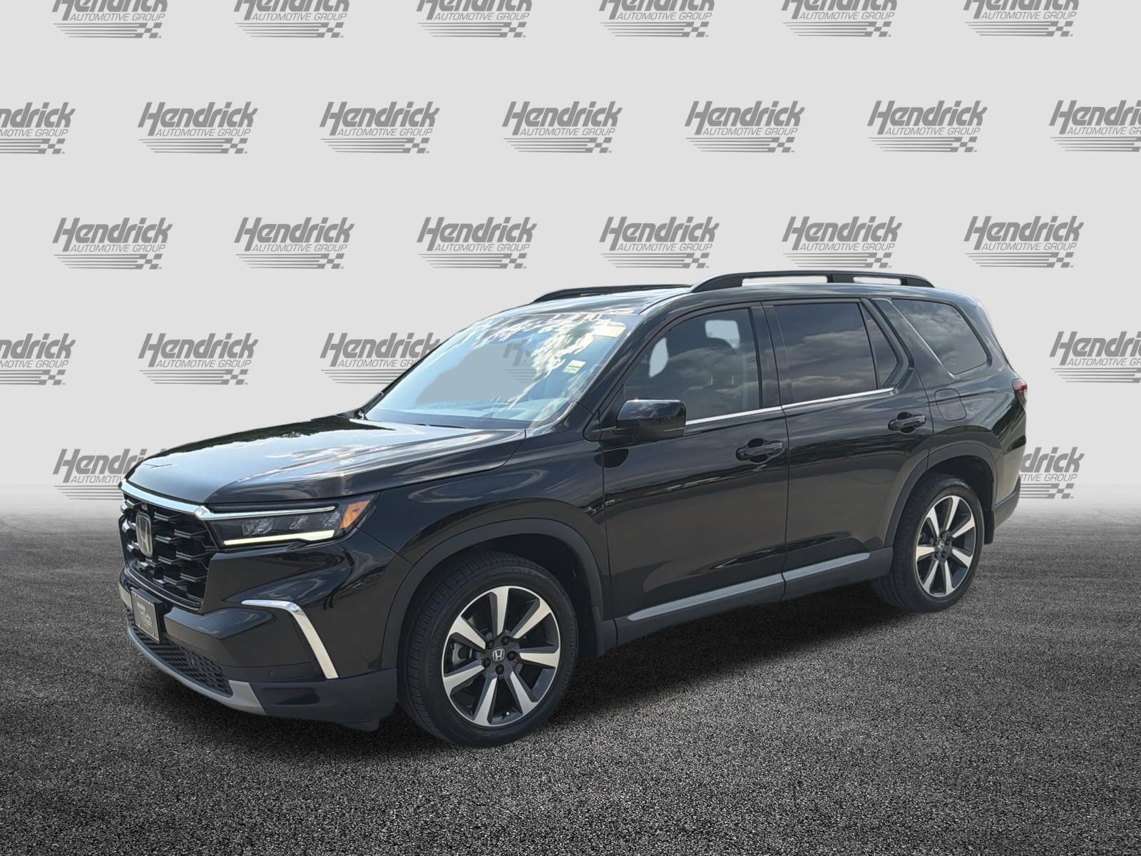 Used 2025 Honda Pilot Elite image 5