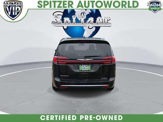 Used 2025 Chrysler Pacifica Select FWD image 8