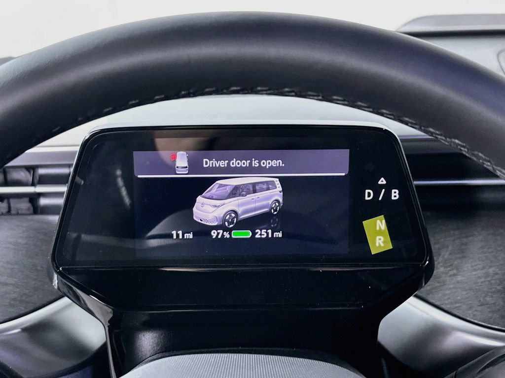 Used 2025 Volkswagen ID. Buzz Pro S RWD image 12