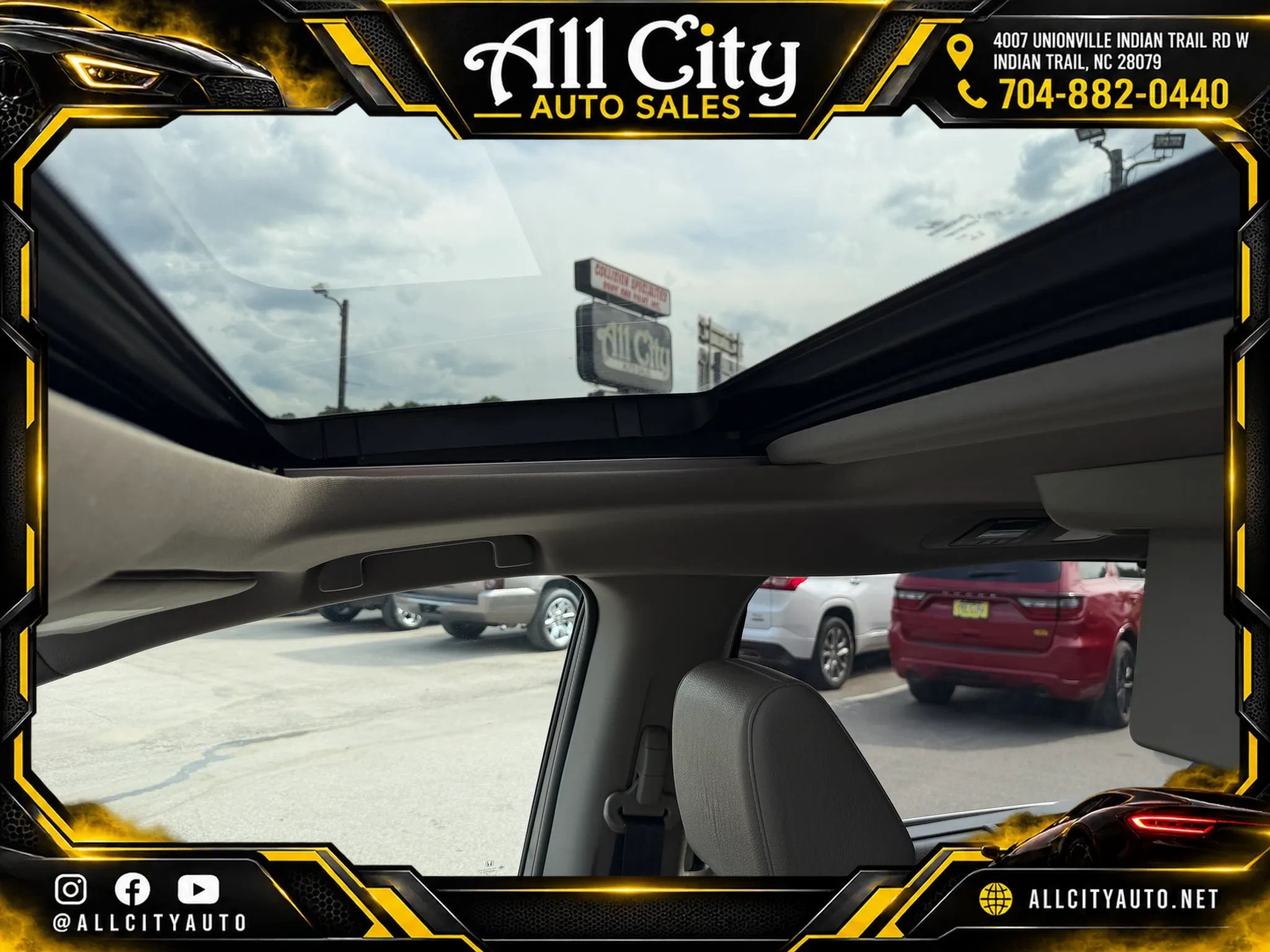 Used 2018 Honda Odyssey Elite image 42