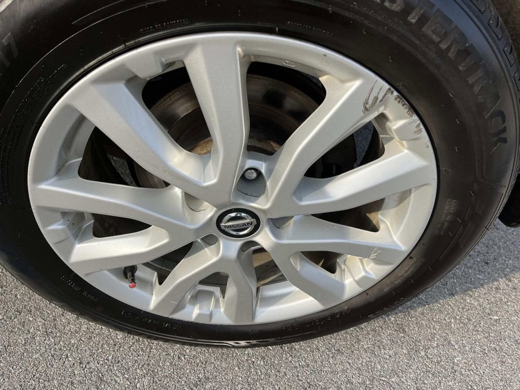 Used 2020 Nissan Rogue Sport S w/ Appearance Package image 11