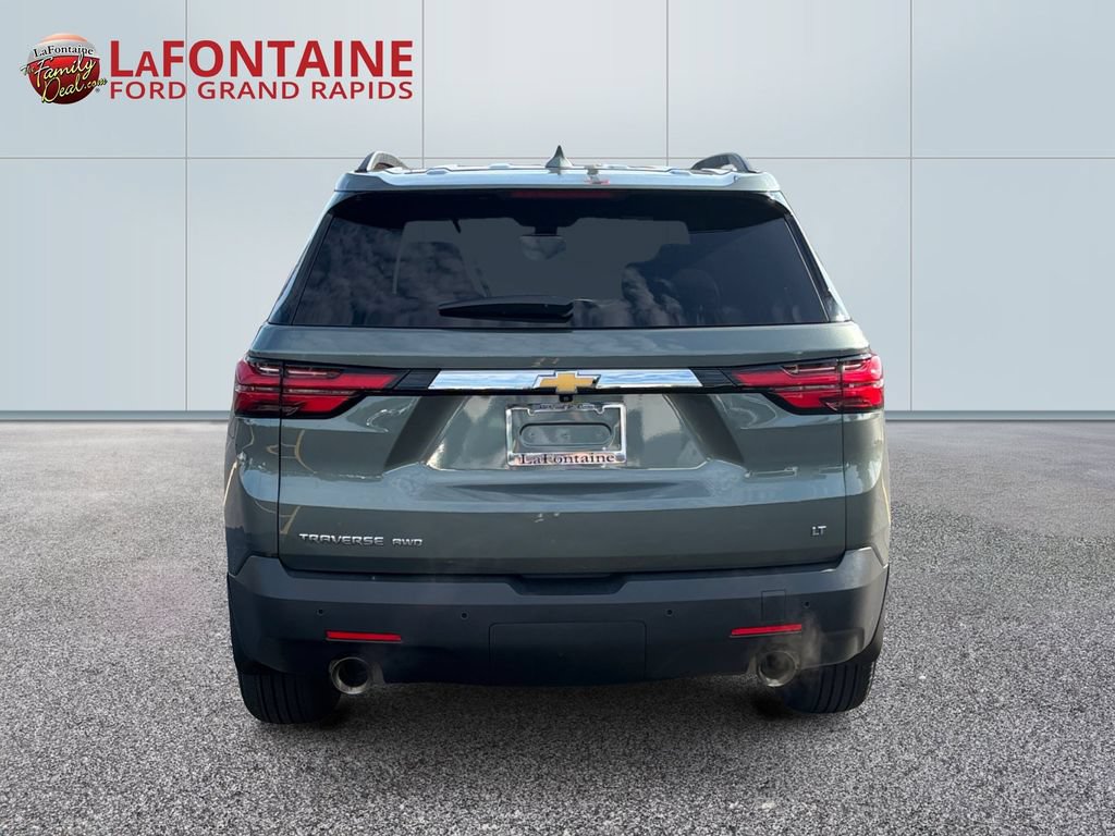 Used 2023 Chevrolet Traverse LT AWD/4WD image 6