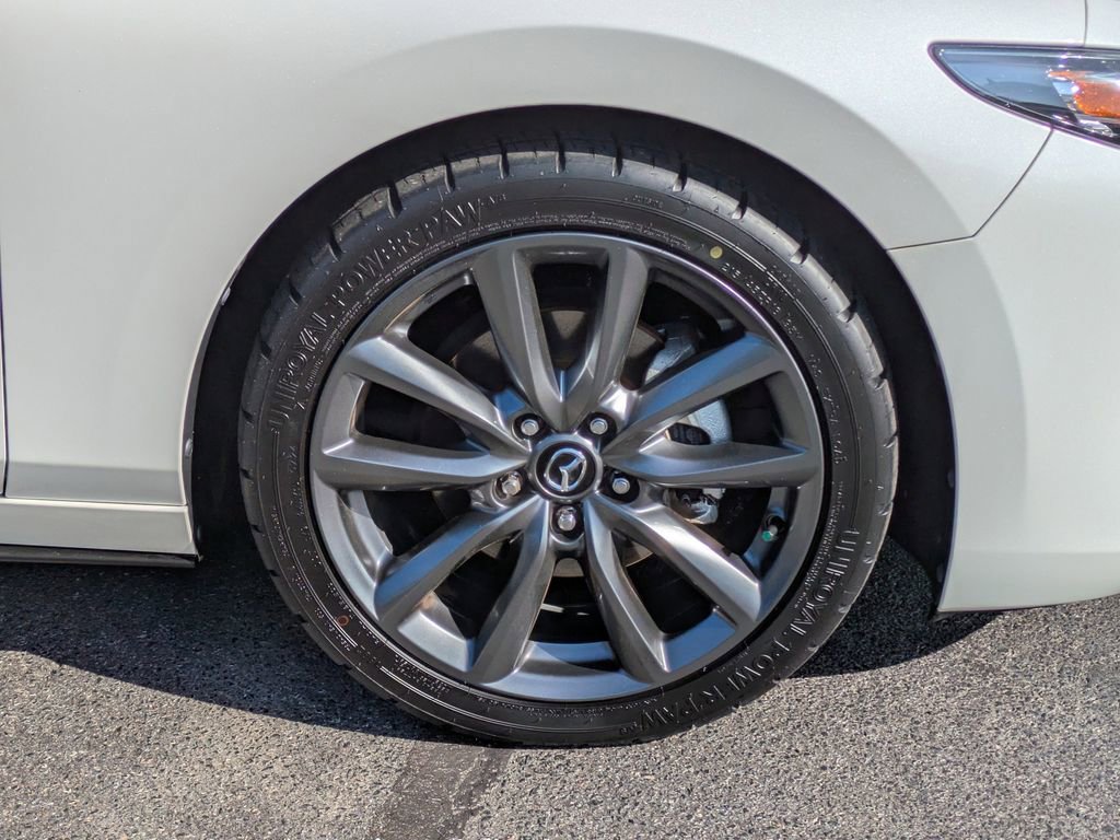 Used 2019 MAZDA MAZDA3 AWD Hatchback w/ Preferred Pkg image 11
