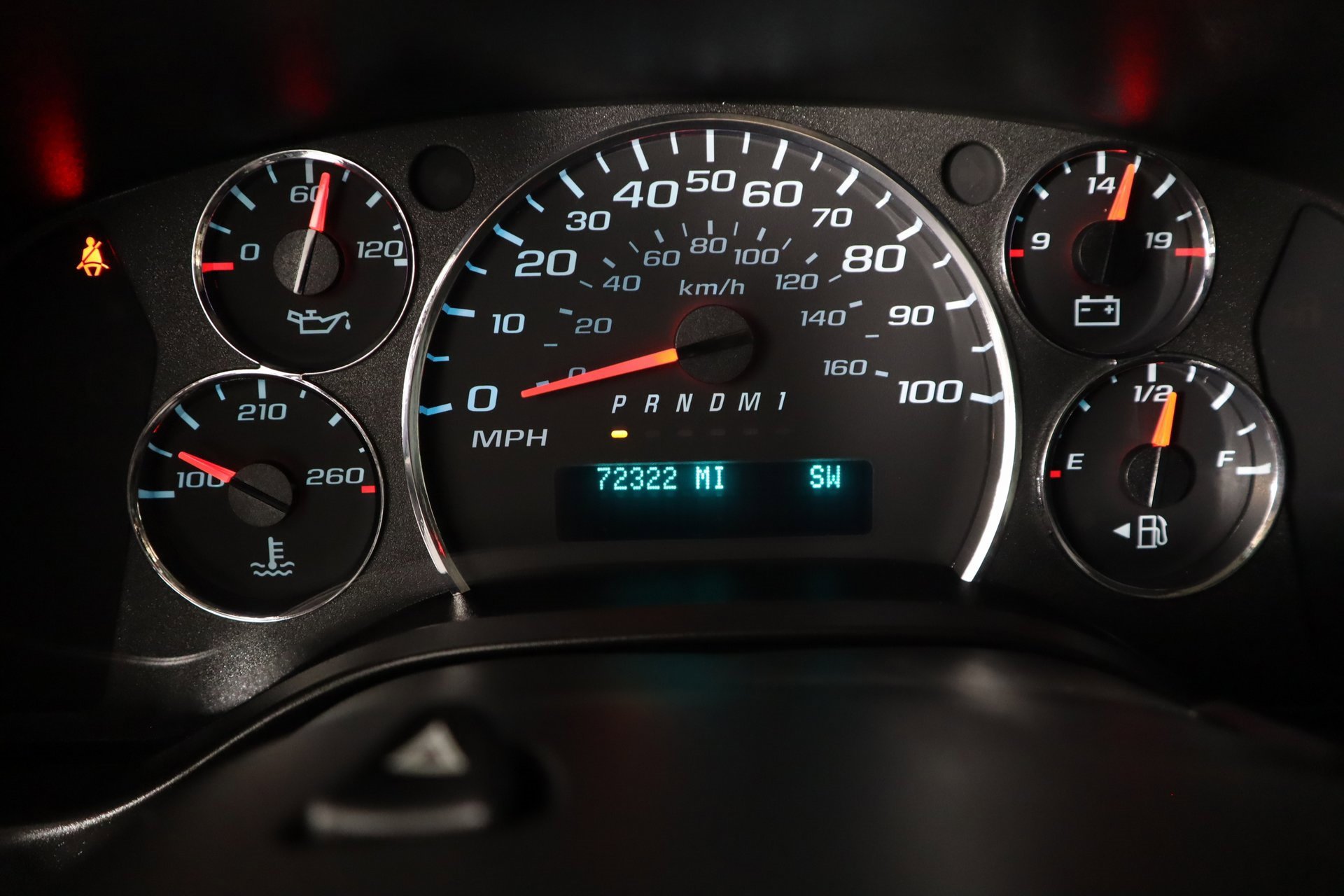 Used 2021 Chevrolet Express 2500 w/ Driver Convenience Package image 4