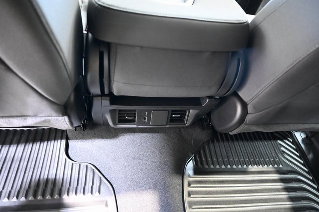 New 2026 Chevrolet Silverado 1500 Custom Trail Boss w/ LPO, Dark Essentials Package image 22