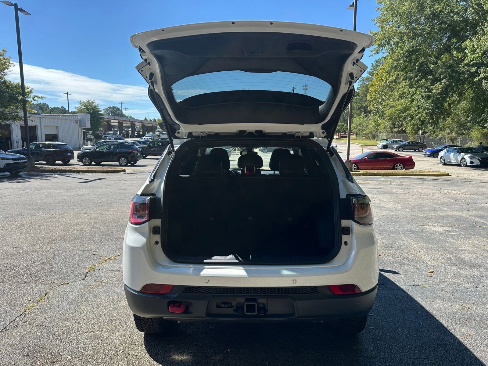 Used 2025 Jeep Compass Trailhawk w/ Trailer Tow Group image 31