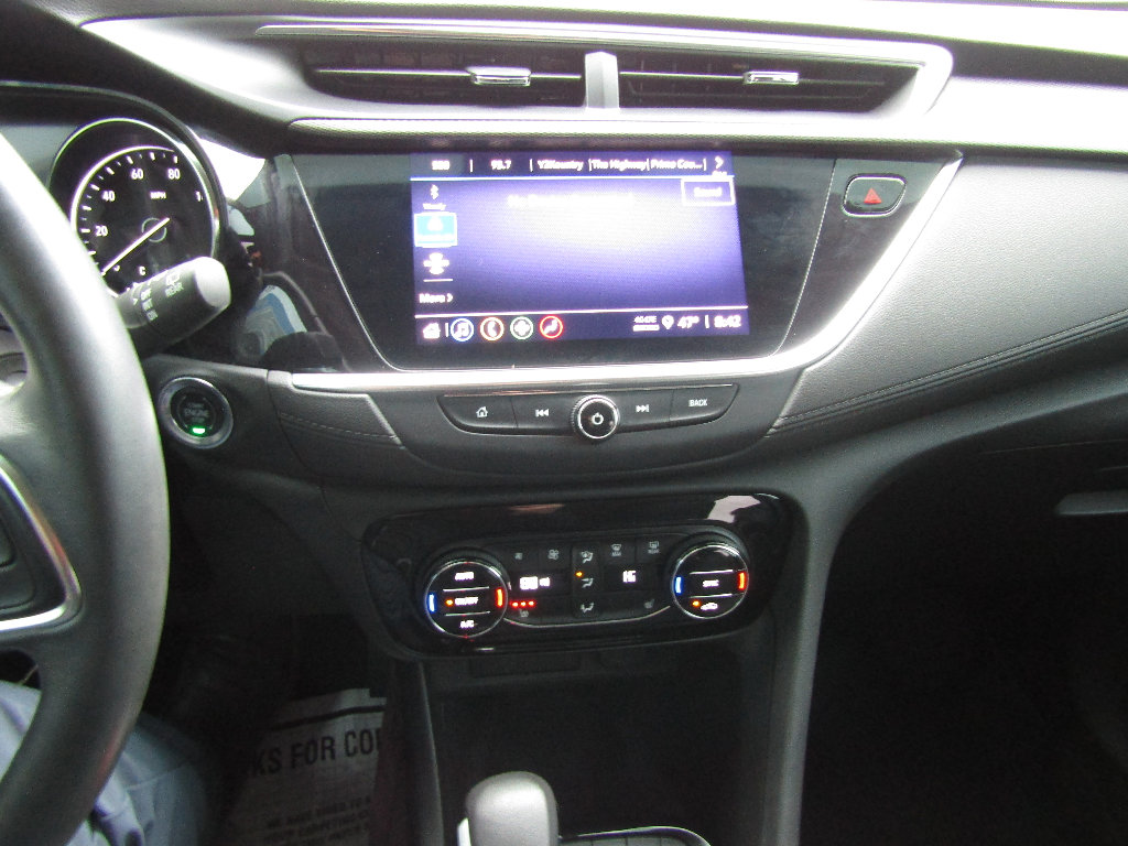 Used 2022 Buick Encore GX Select w/ Sport Touring Package image 16