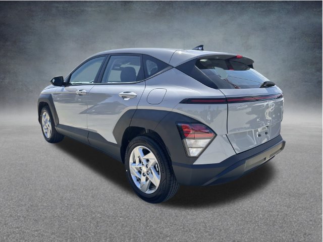 New 2027 Hyundai Kona SE FWD image 7