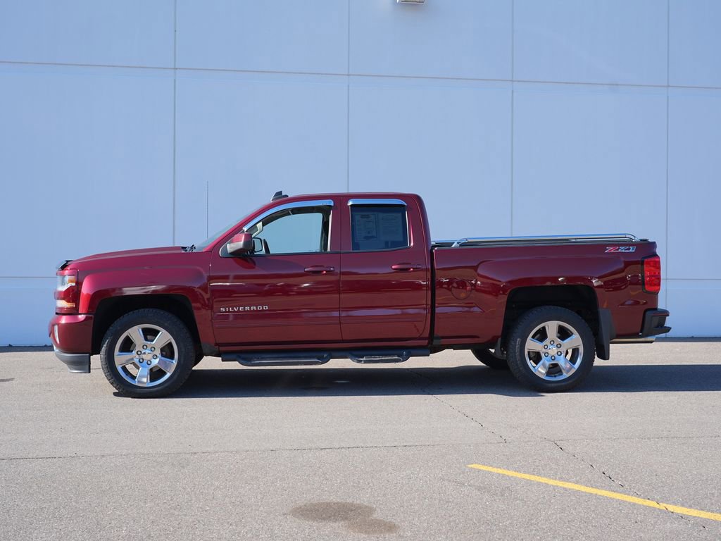 Used 2017 Chevrolet Silverado 1500 LT w/ True North Edition image 6