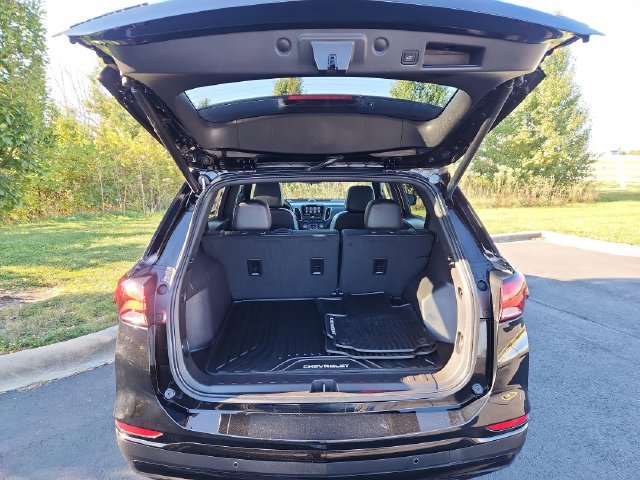 Used 2024 Chevrolet Equinox RS FWD image 33