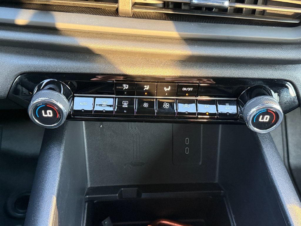 Used 2024 Chevrolet Silverado EV W/T AWD/4WD image 17