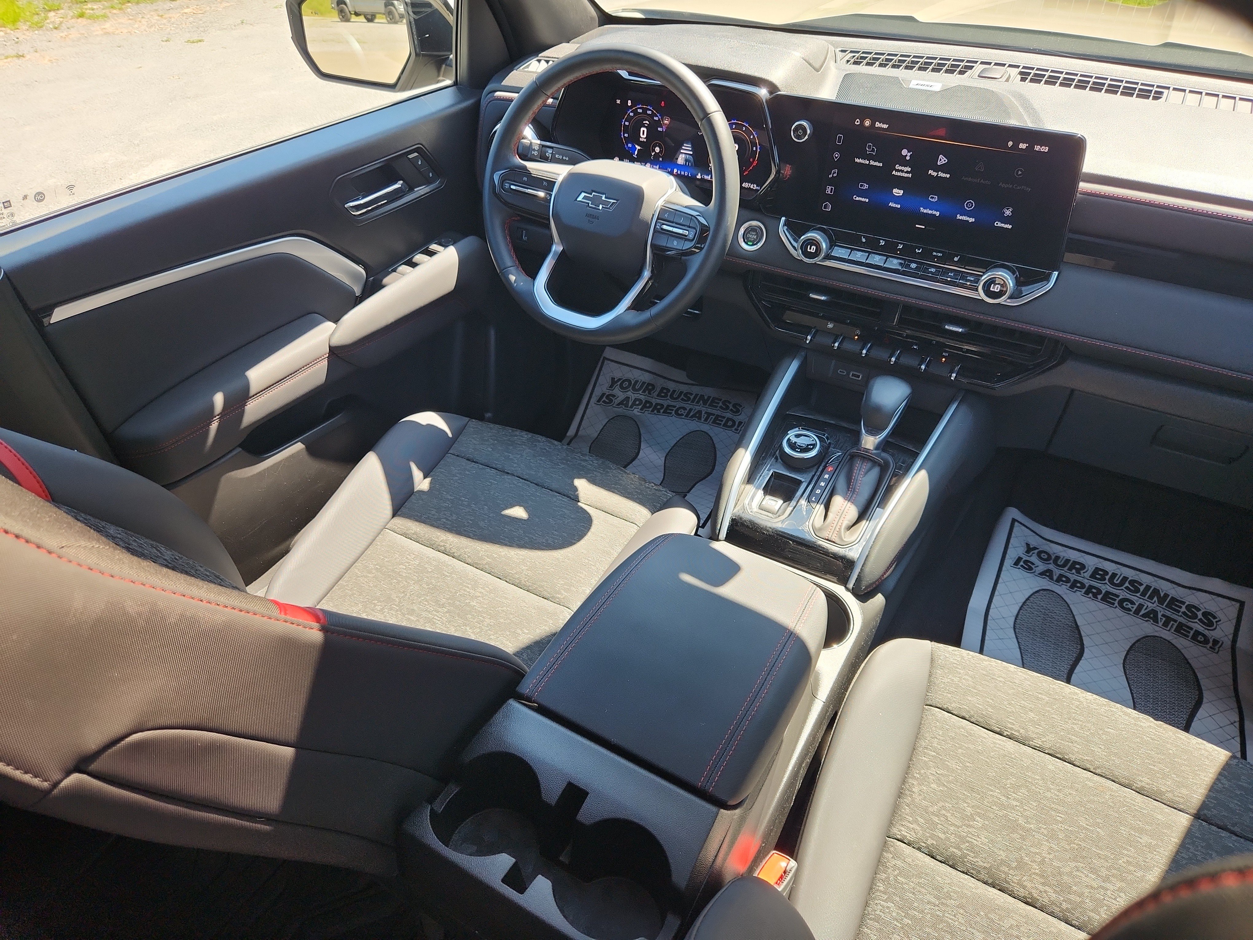 Used 2024 Chevrolet Colorado Z71 w/ Z71 Convenience Package 2 AWD/4WD image 41