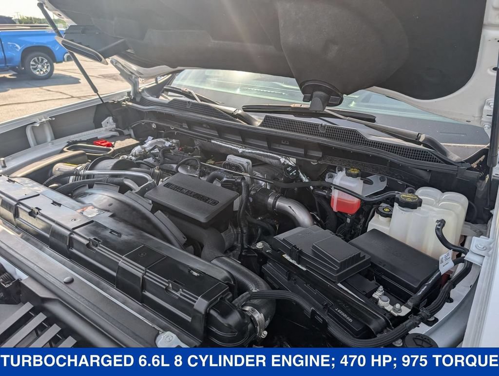 Used 2025 Chevrolet Silverado 2500 High Country w/ High Country Premium Package AWD/4WD image 32
