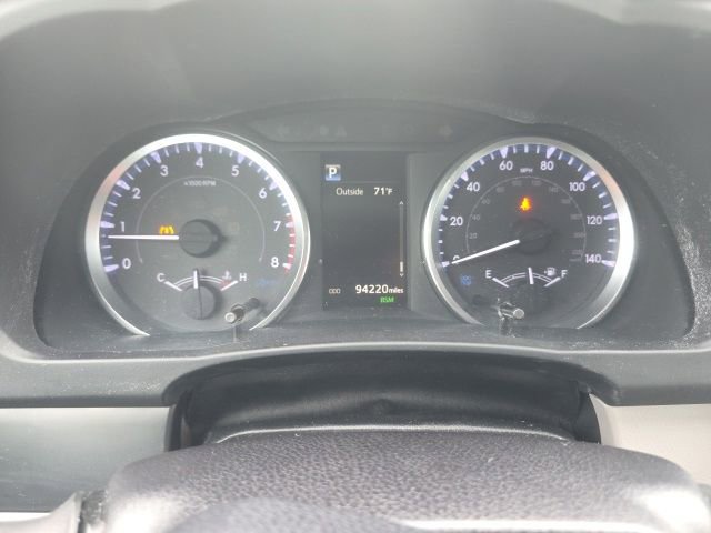 Used 2019 Toyota Highlander Plus AWD/4WD image 18