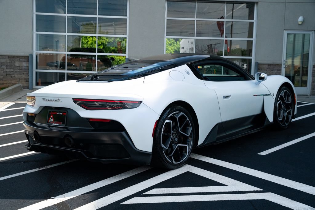 Used 2022 Maserati MC20 Coupe RWD image 12