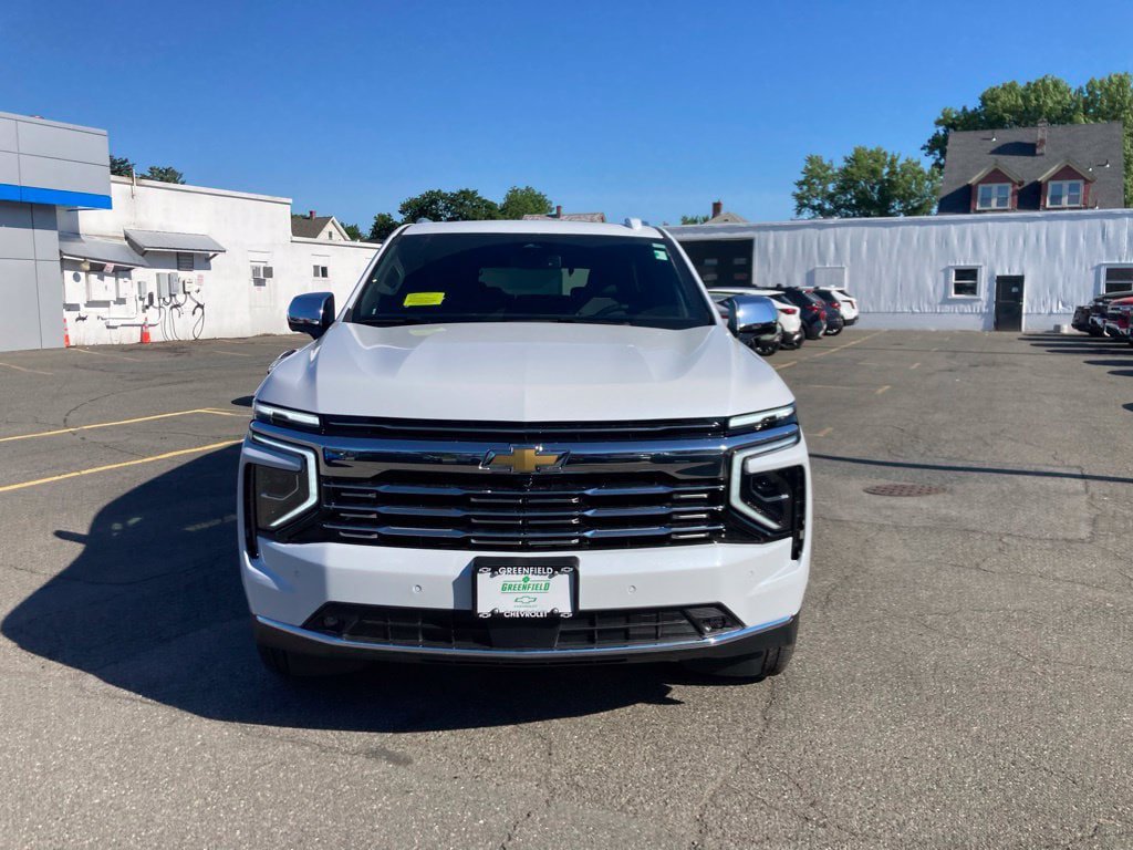 New 2026 Chevrolet Tahoe Premier w/ Sun And Tow Package AWD/4WD image 2