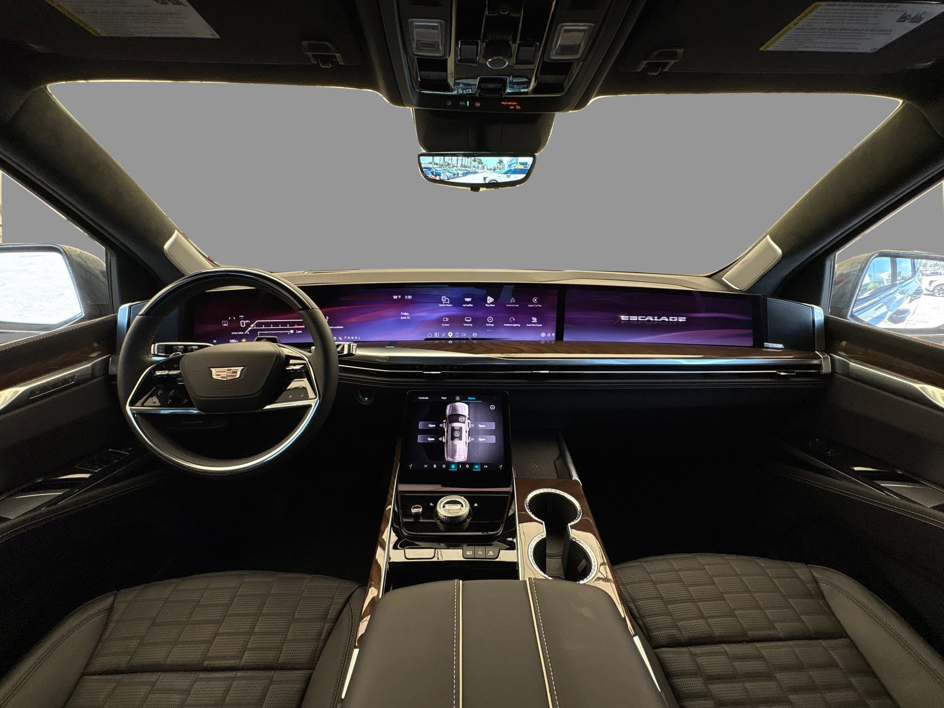 New 2026 Cadillac Escalade Platinum Sport AWD/4WD image 23