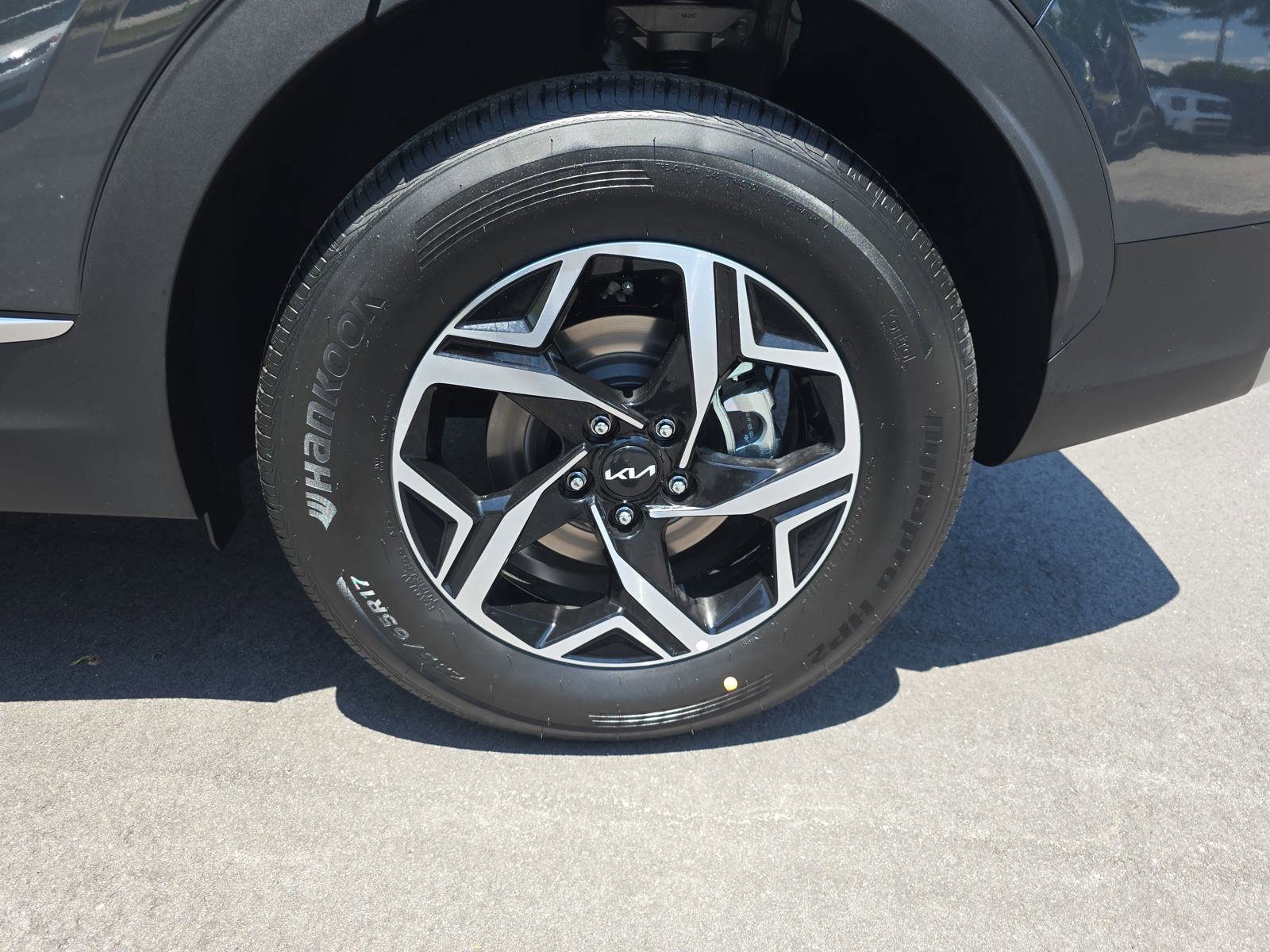 New 2025 Kia Sportage LX AWD/4WD image 29