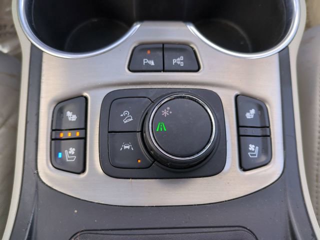 Used 2019 GMC Terrain Denali w/ Advanced Safety Package image 27