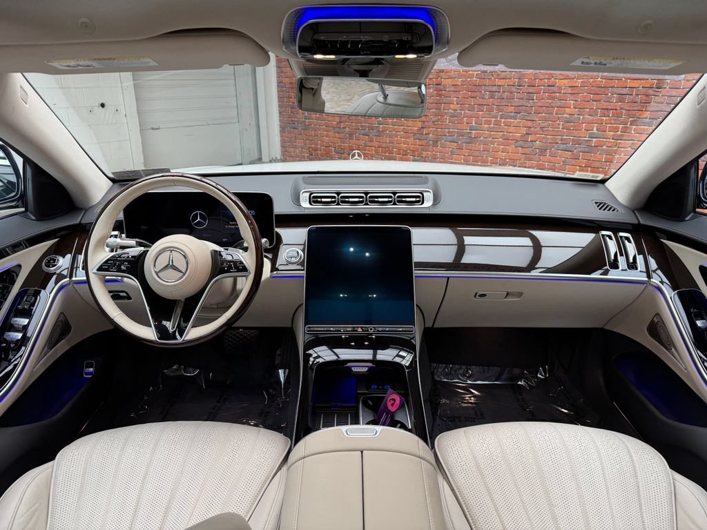 Used 2024 Mercedes-Benz S 500 4MATIC image 13