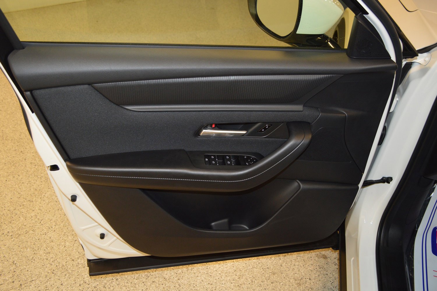 New 2025 MAZDA CX-90 3.3 Turbo w/ Select Package image 15