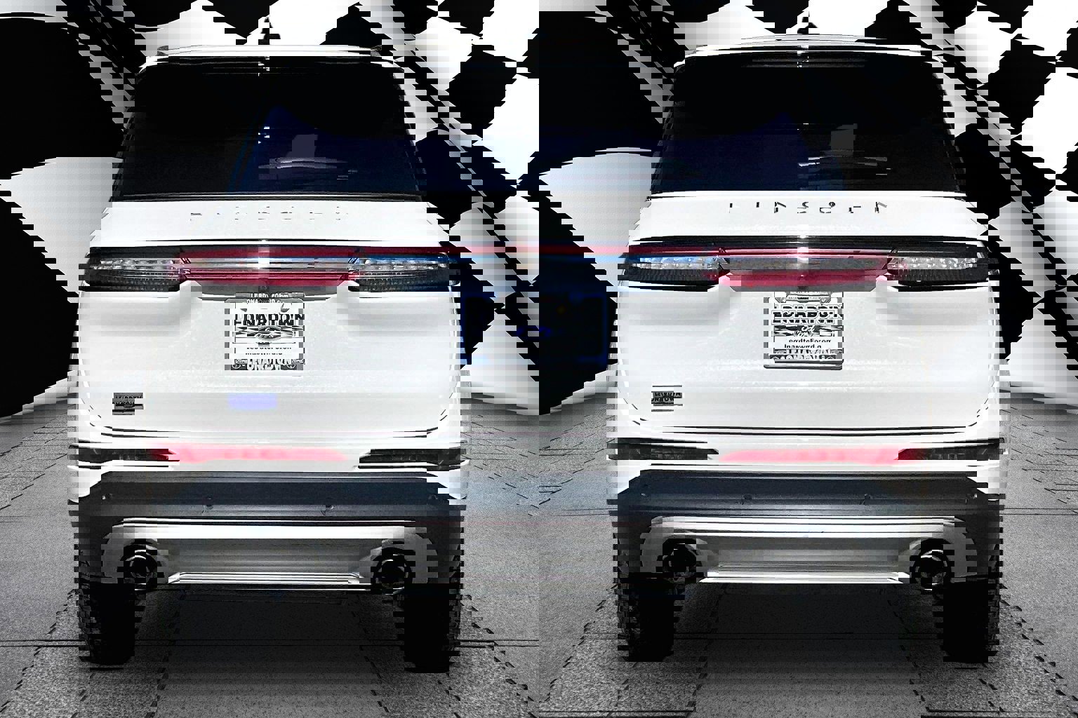 Used 2022 Lincoln Corsair AWD w/ Premium Package image 4