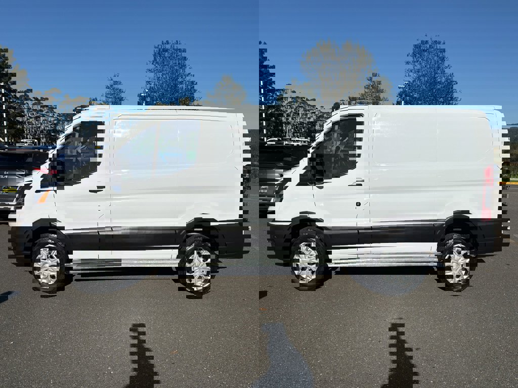 Used 2023 Ford Transit 250 Low Roof w/ Exterior Upgrade Package image 2