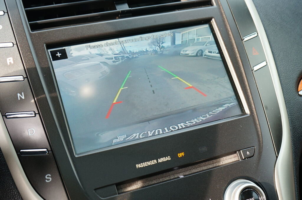 Used 2016 Lincoln MKC Reserve w/ Lincoln MKC Climate Package image 17