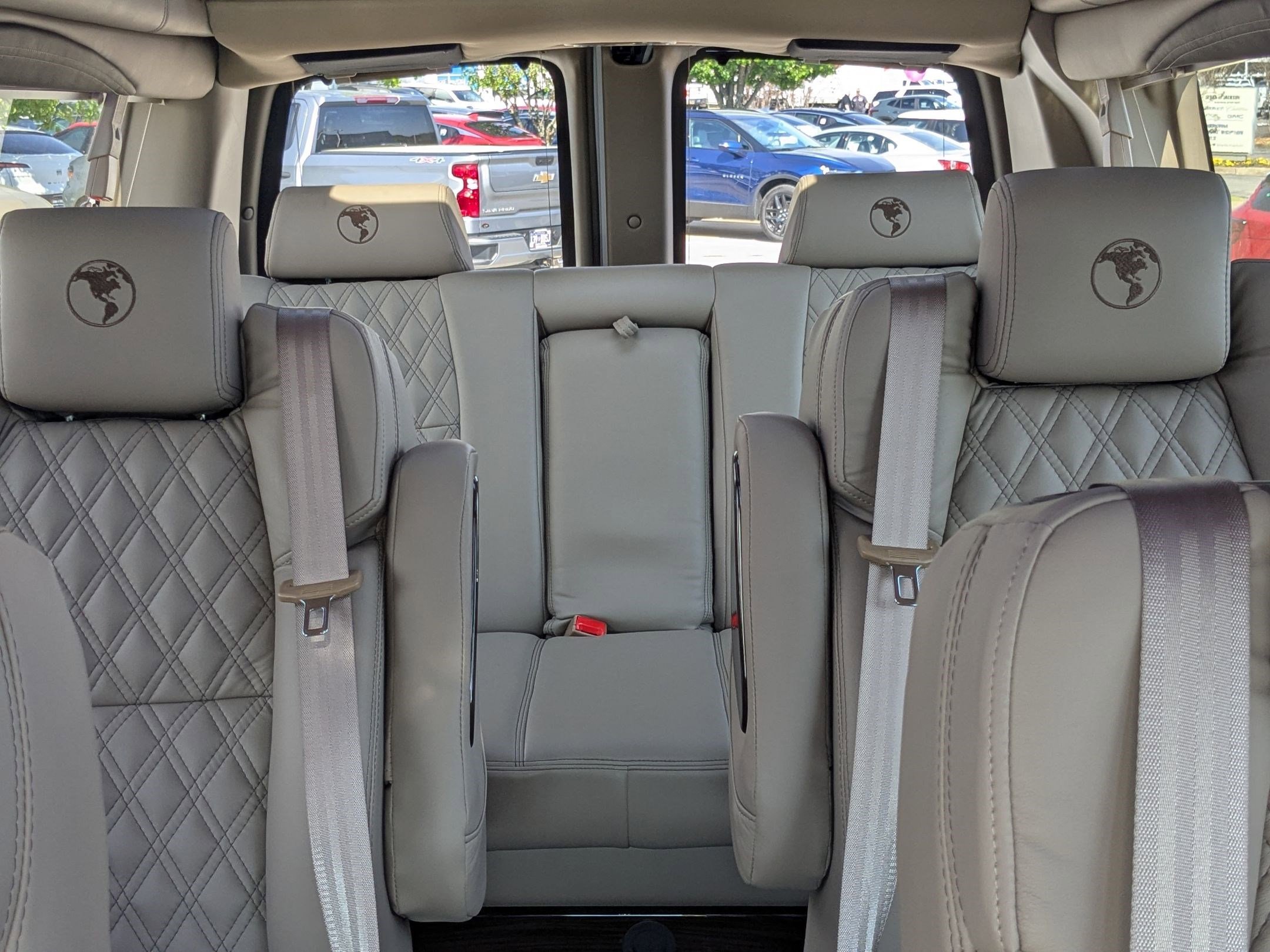 New 2026 Chevrolet Express 2500 Extended w/ Driver Convenience Package image 30