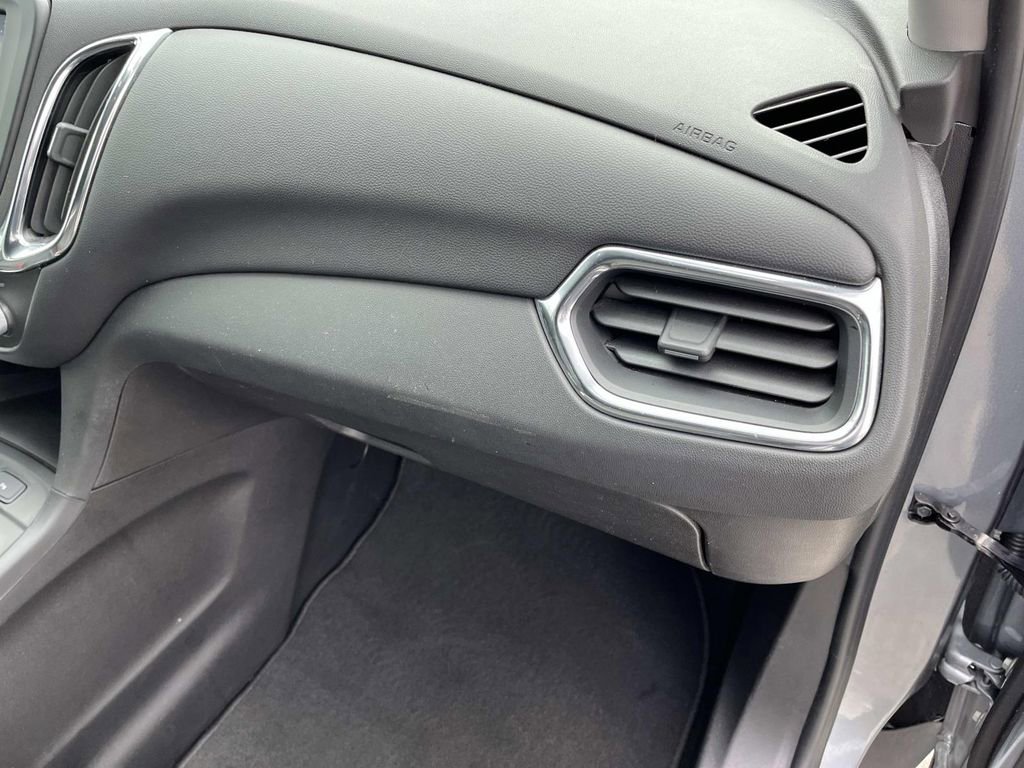 Used 2024 Chevrolet Equinox LT image 25