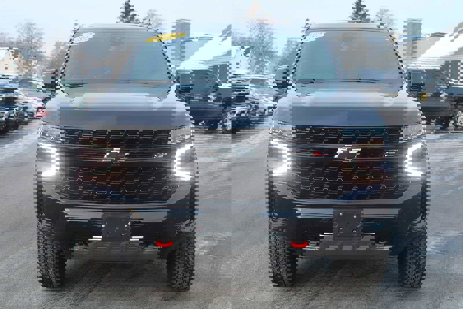 Used 2023 Chevrolet Tahoe Z71 image 2