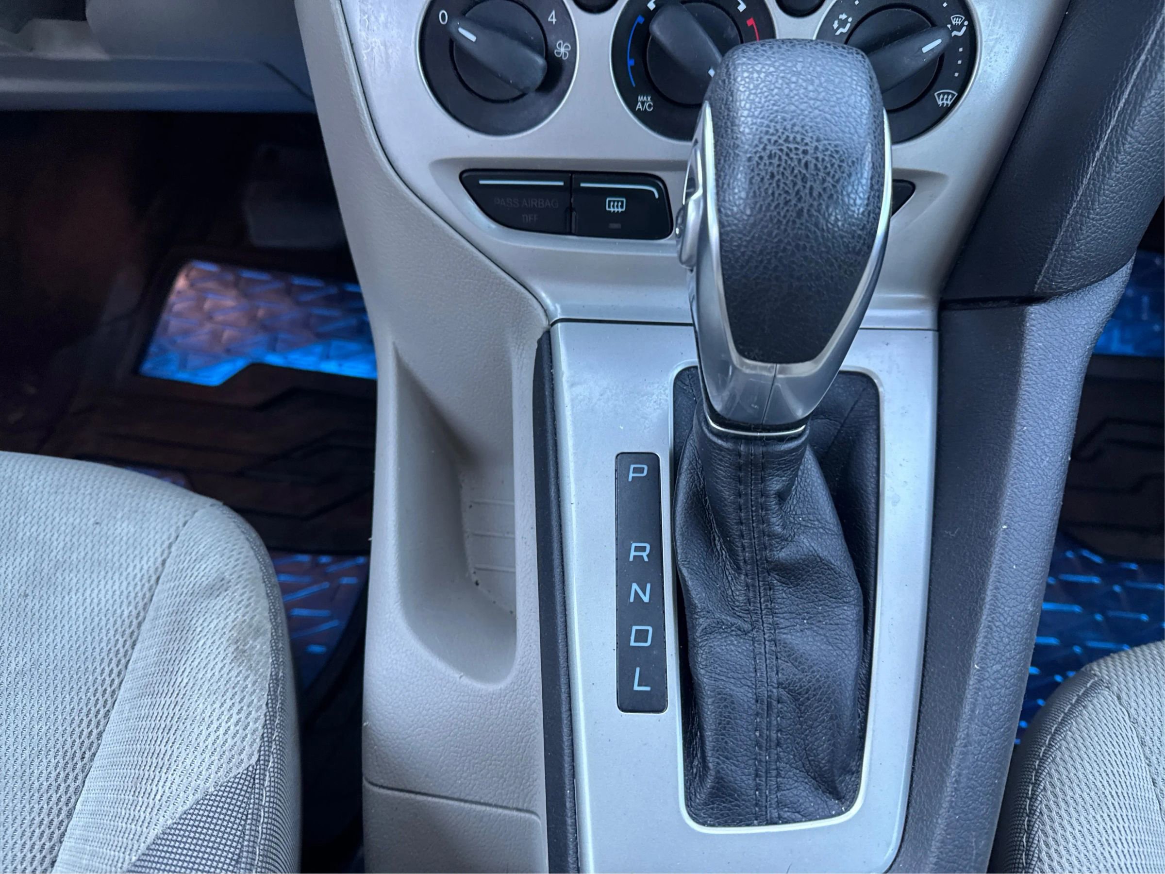 Used 2014 Ford Focus SE image 27