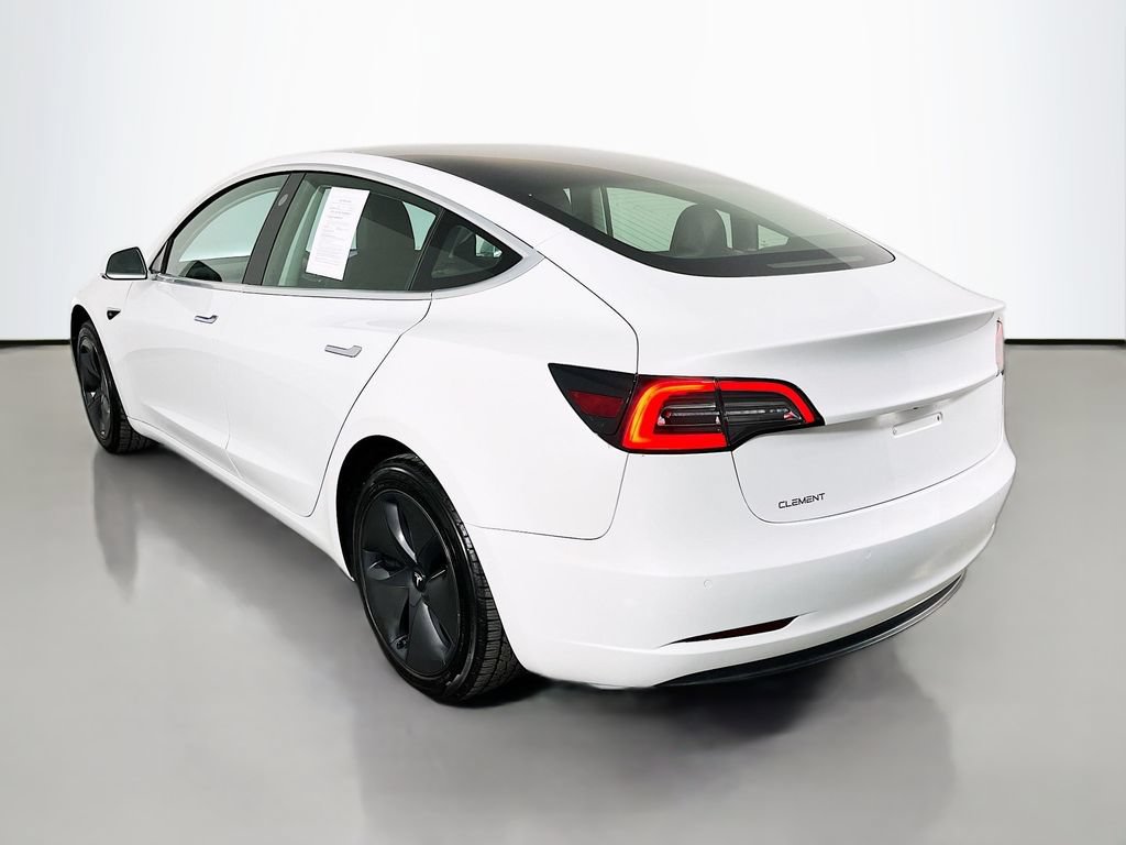 Used 2020 Tesla Model 3 Standard Range RWD image 9
