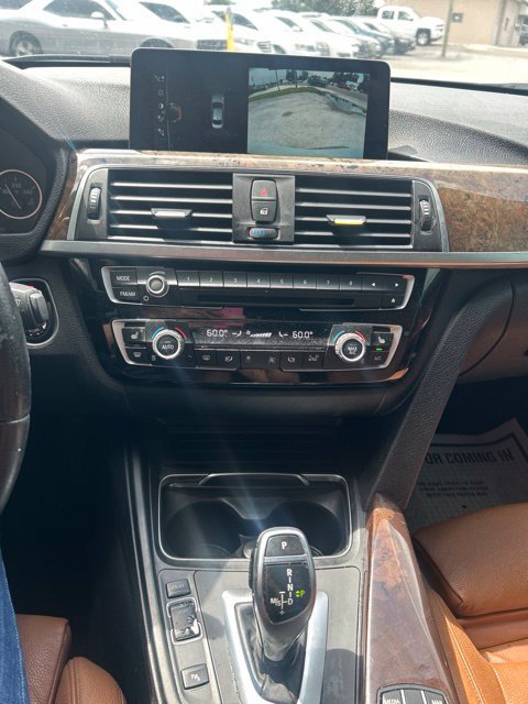 Used 2017 BMW 330i Sedan RWD image 12