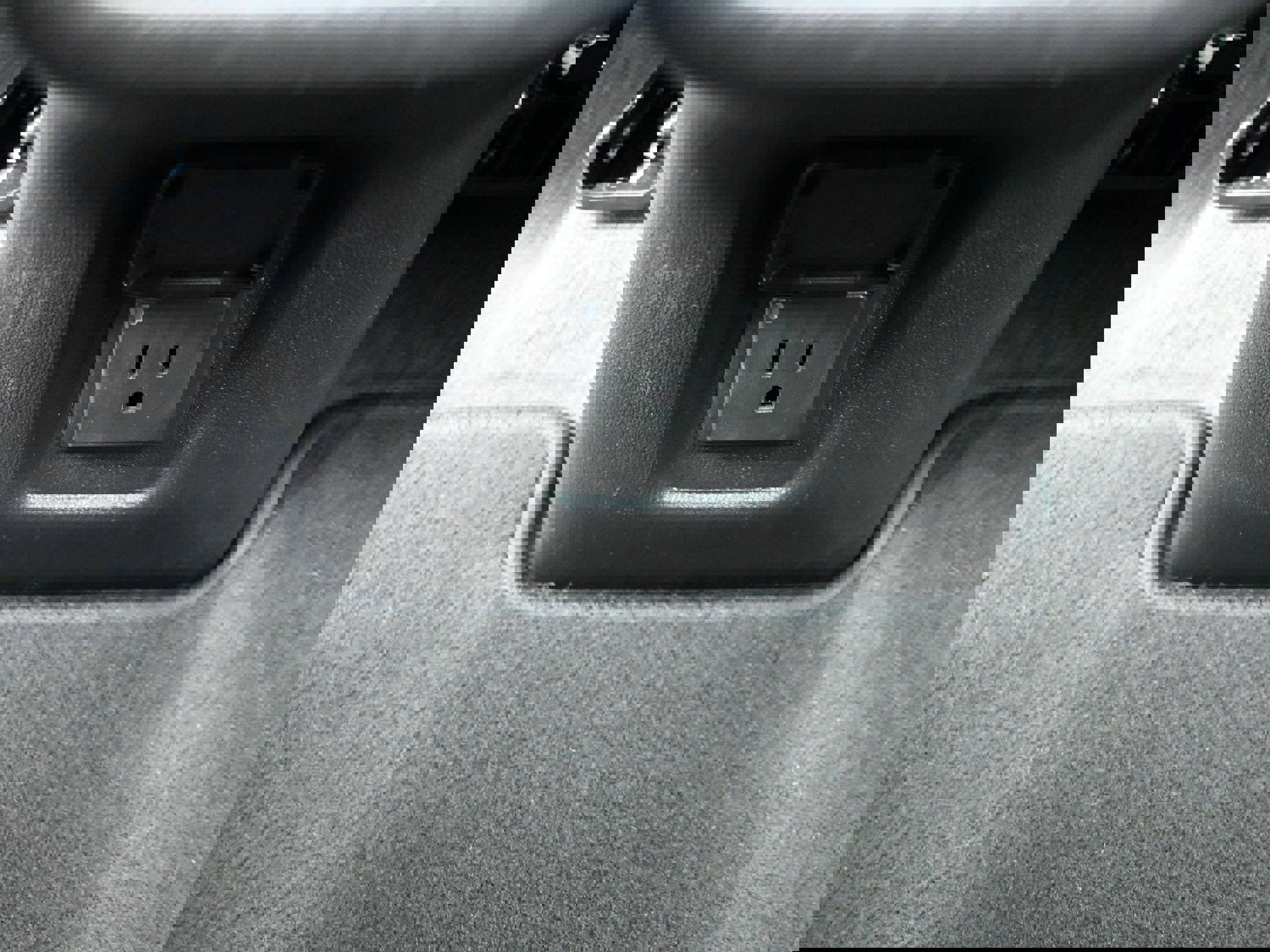 Used 2024 Chevrolet Equinox RS image 26