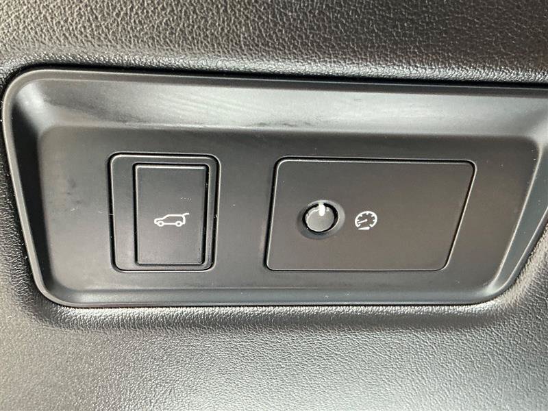 Used 2019 Land Rover Range Rover Sport SE AWD/4WD image 50
