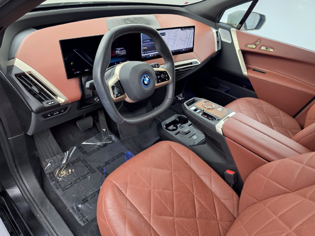Certified 2024 BMW iX M60 AWD/4WD image 10