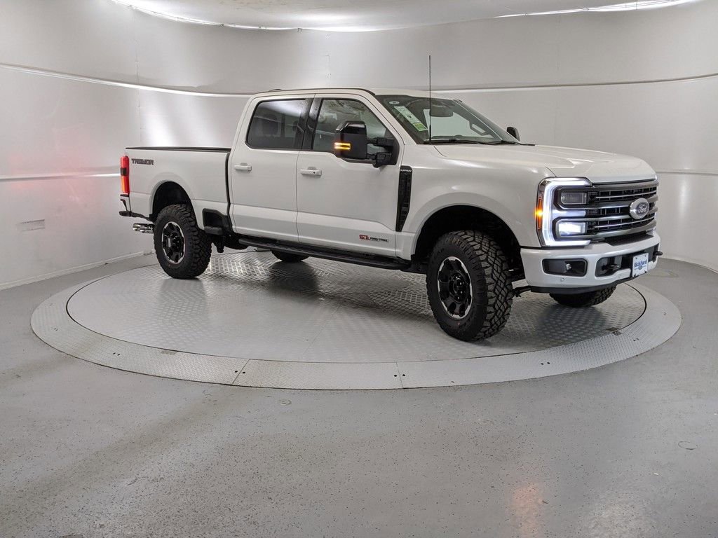 New 2025 Ford F250 Platinum w/ Tremor Off-Road Package 360° Tour
