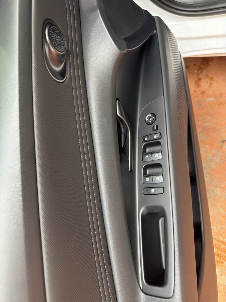 New 2026 Hyundai Elantra SEL Sport Premium FWD image 23
