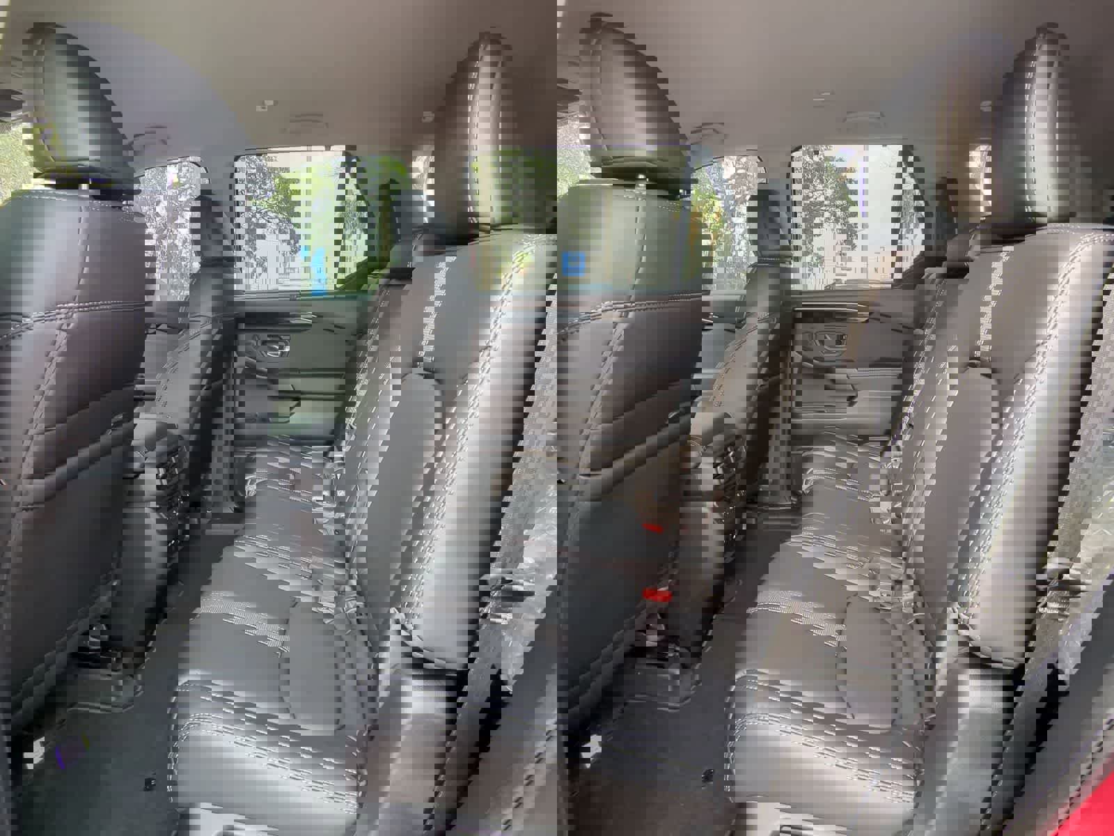 Used 2025 Honda Pilot EX-L image 13