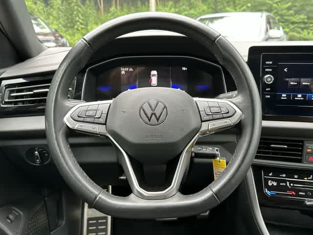 Used 2025 Volkswagen Jetta Sport FWD image 7