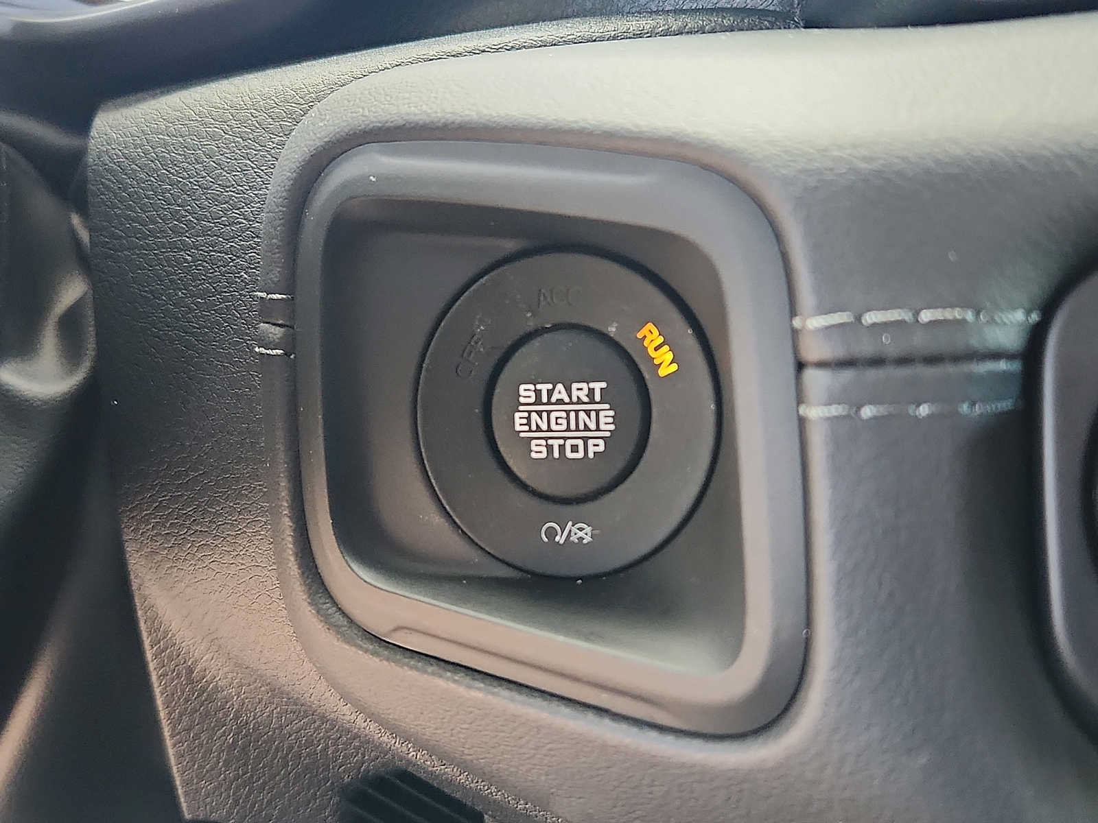 New 2026 Jeep Gladiator Mojave AWD/4WD image 15