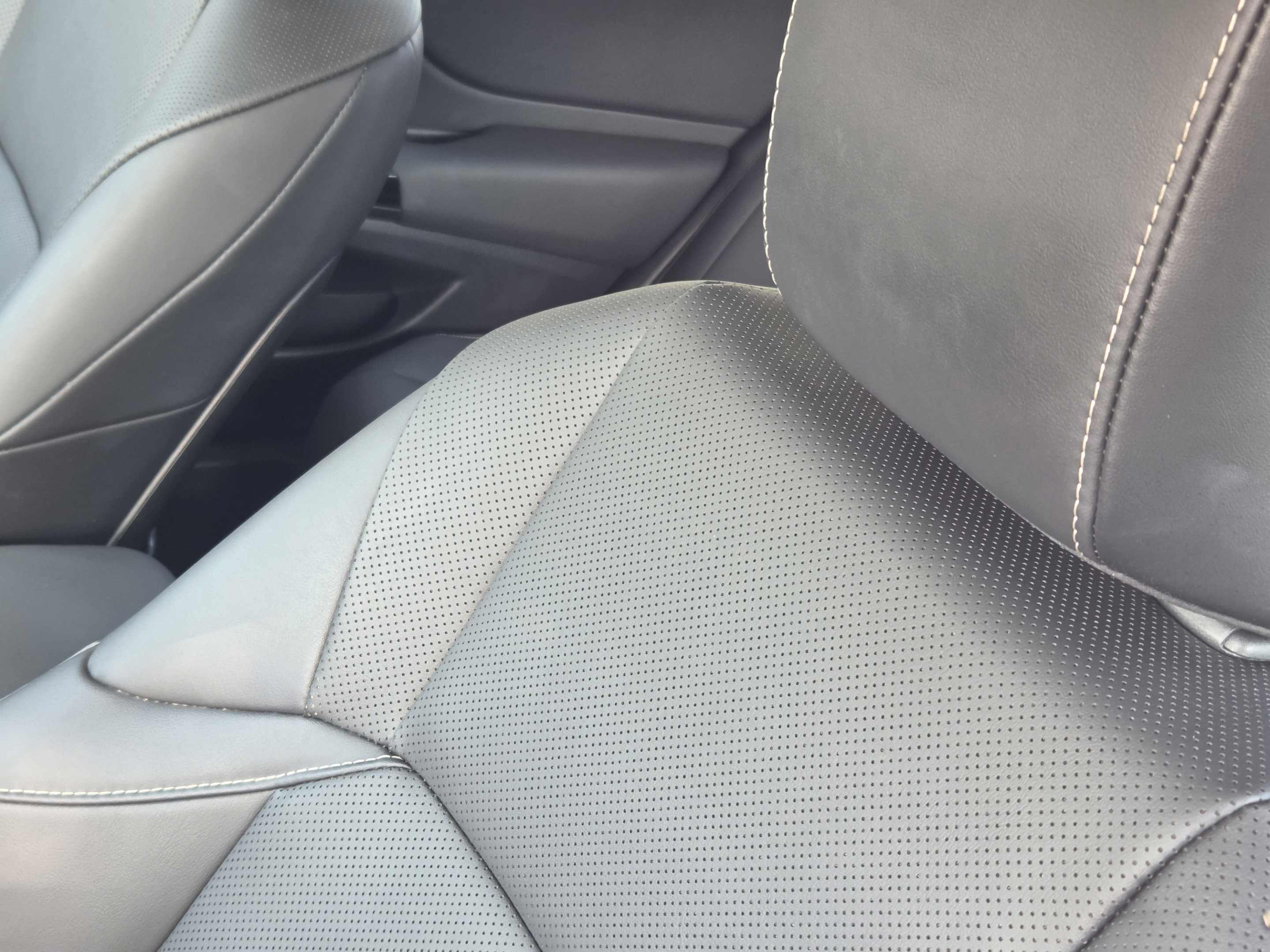 Certified 2023 Lexus ES 350 w/ Accessory Package (Z2) FWD image 17