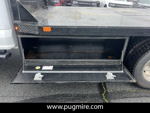 Used 2024 Ford F550 4x4 Regular Cab Super Duty w/ XL Chrome Package image 21