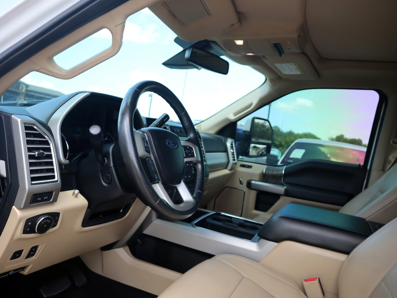 Used 2017 Ford F350 Lariat w/ Lariat Ultimate Package image 15