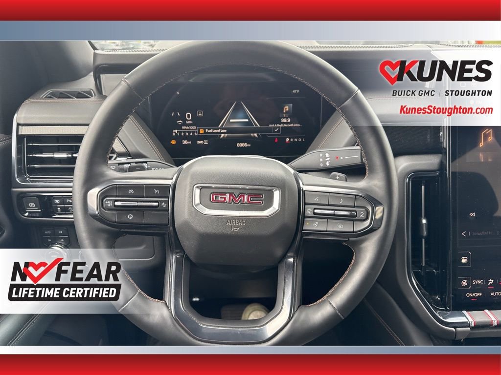 Used 2025 GMC Yukon XL AT4 image 22