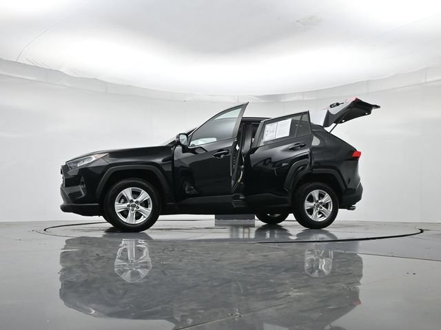 Used 2021 Toyota RAV4 XLE FWD image 53