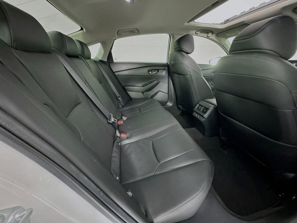 Used 2023 Honda Accord EX-L image 32