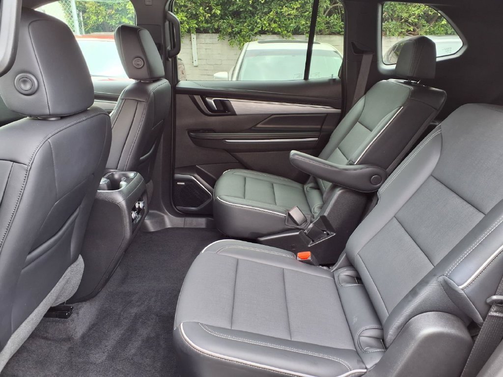 Used 2026 Buick Enclave Preferred FWD image 18